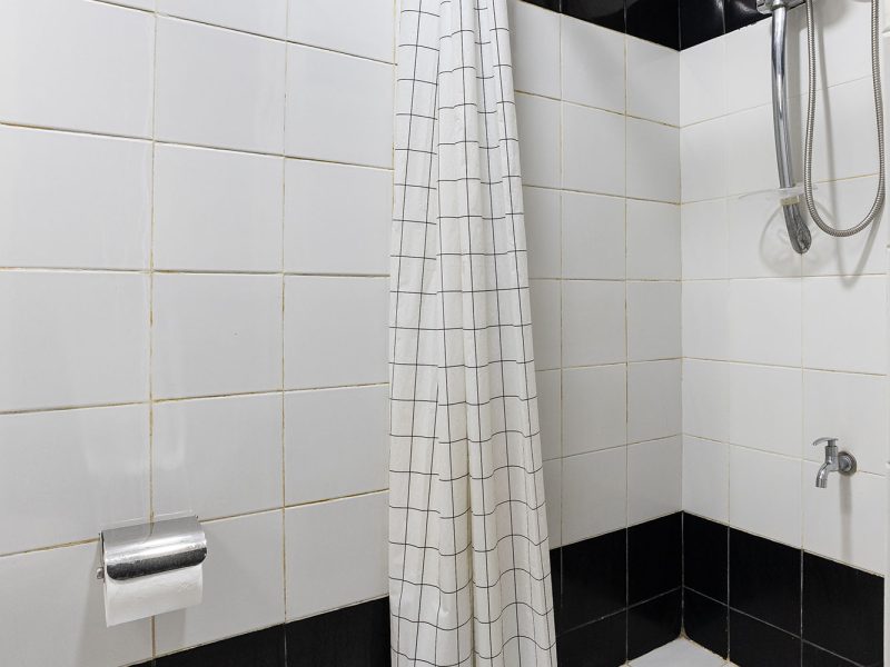 18 - Private Bathroom